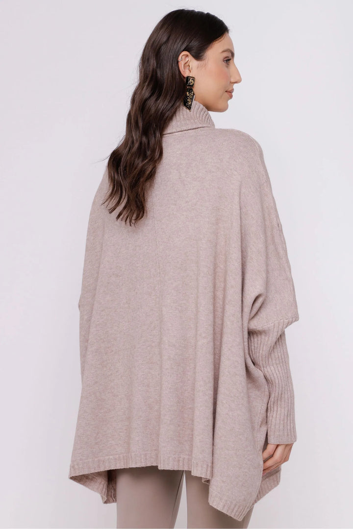 Alba - Strickponcho Sand - Einheitsgröße