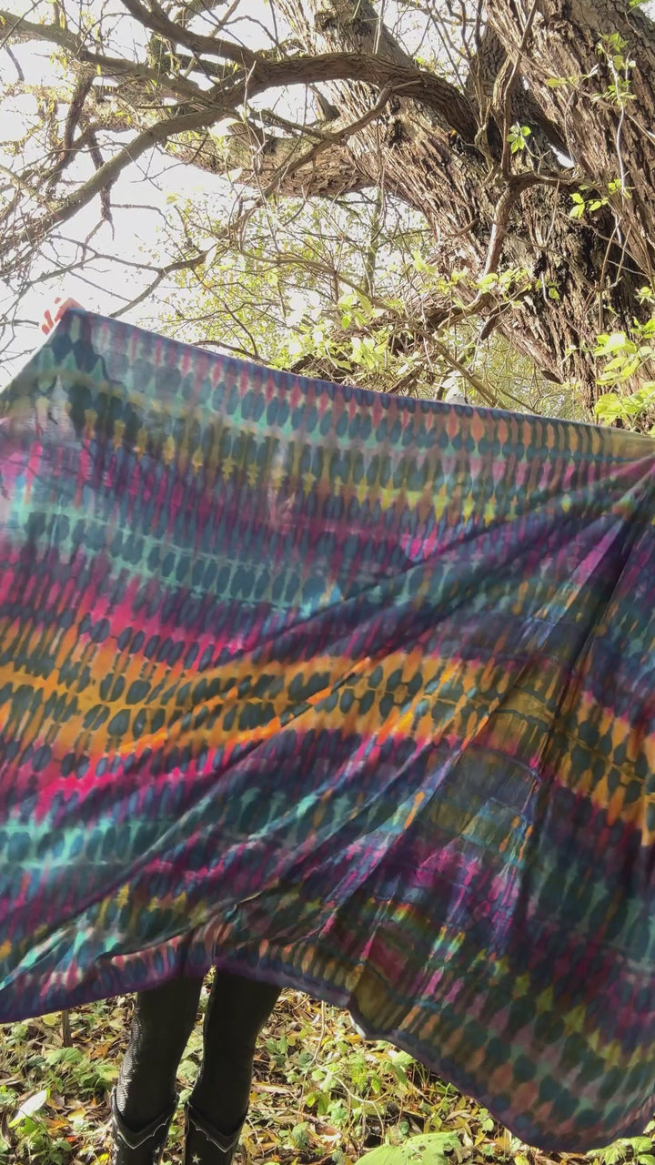 Stort Tørklæde - Tie Dye - Blue Rainbow